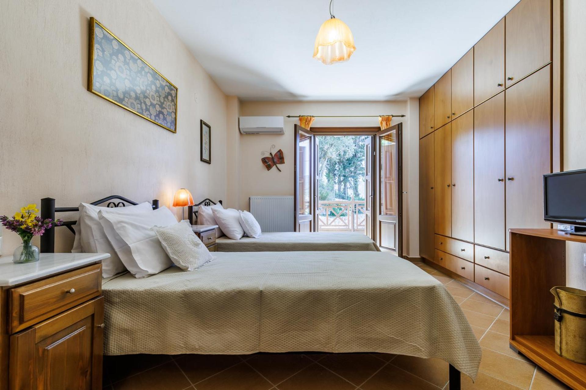 Naiades sea view quiet&luxurius apartments Skopelos Exterior foto