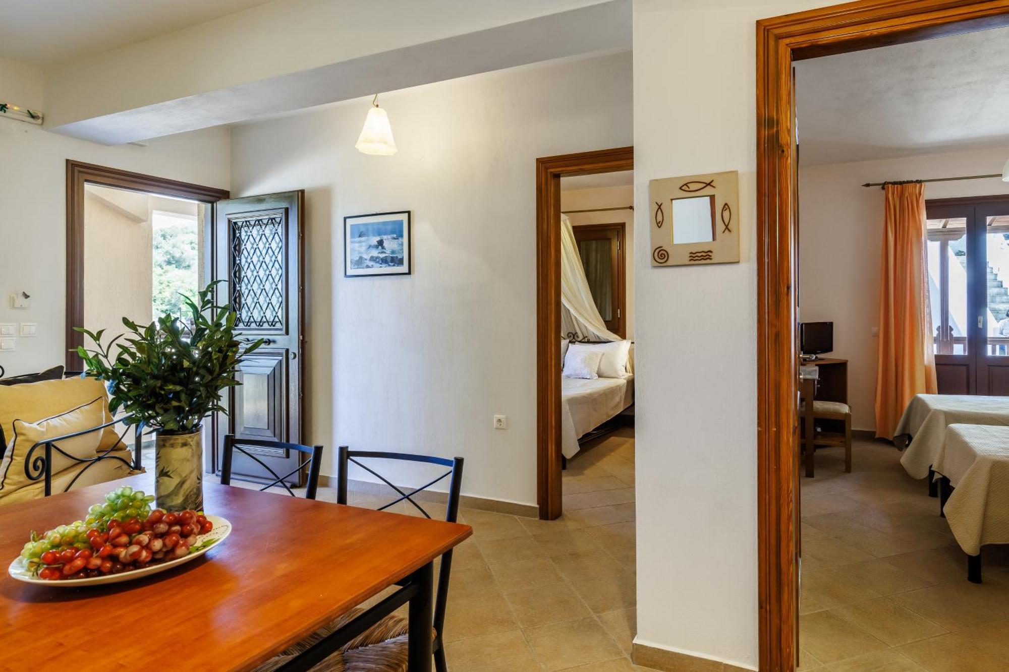 Naiades sea view quiet&luxurius apartments Skopelos Exterior foto