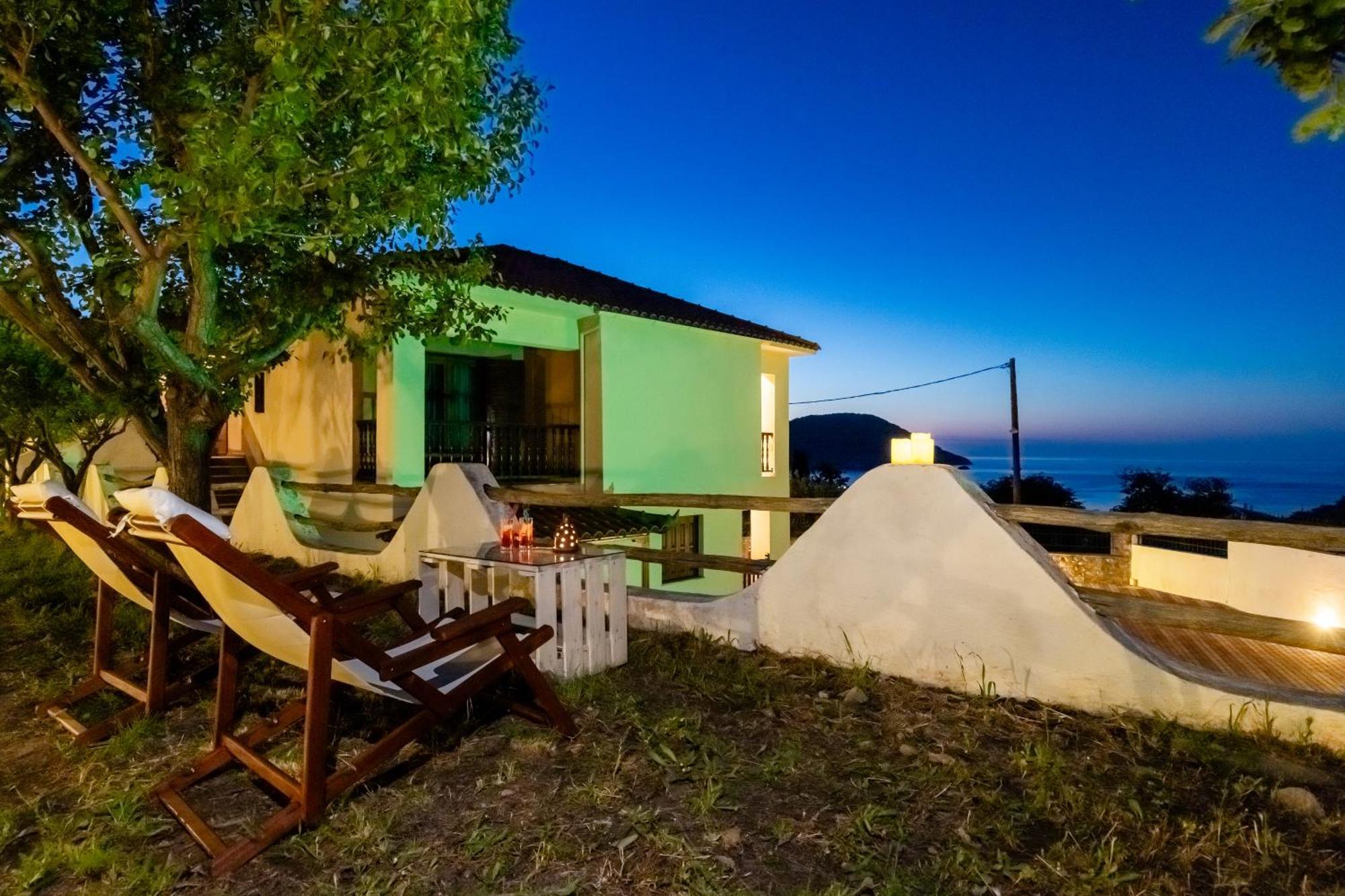 Naiades sea view quiet&luxurius apartments Skopelos Exterior foto